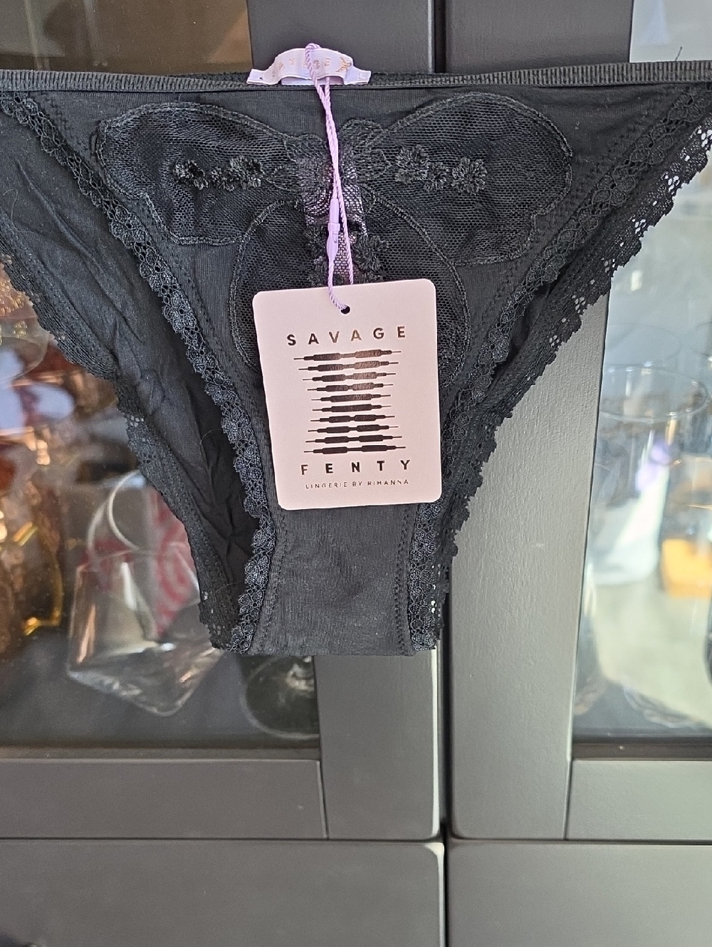 Savage X Fenty 'A Peek Behind The Lace' Cami & Bikini Undies - Picture 8 of 12